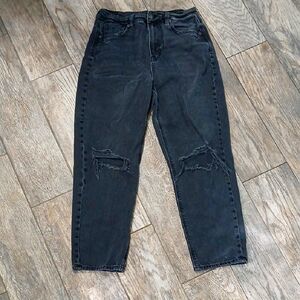 American Eagle Black Mom Straight Jeans ~ Womens Size 4
